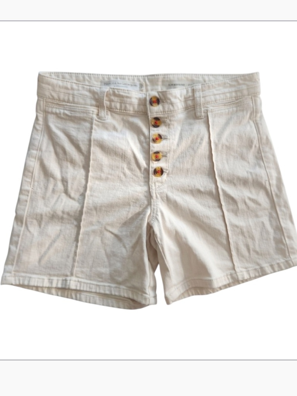 Pilcro Anthropologie cream Slim Boyfriend jean shorts size 28